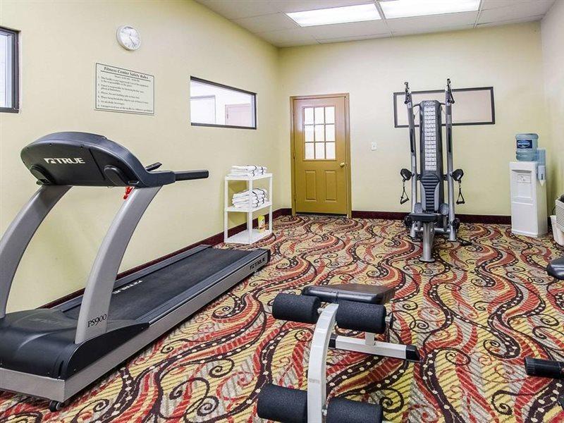 Quality Inn & Suites Lexington Near I-64 And I-81 Timber Ridge Exteriér fotografie