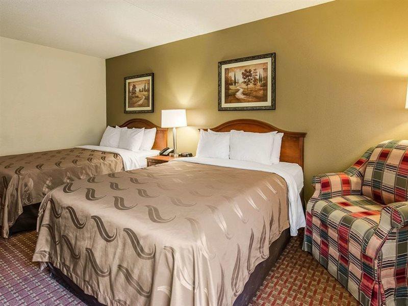 Quality Inn & Suites Lexington Near I-64 And I-81 Timber Ridge Exteriér fotografie