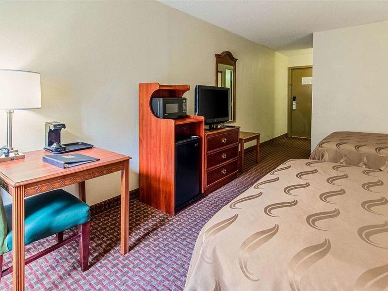 Quality Inn & Suites Lexington Near I-64 And I-81 Timber Ridge Exteriér fotografie