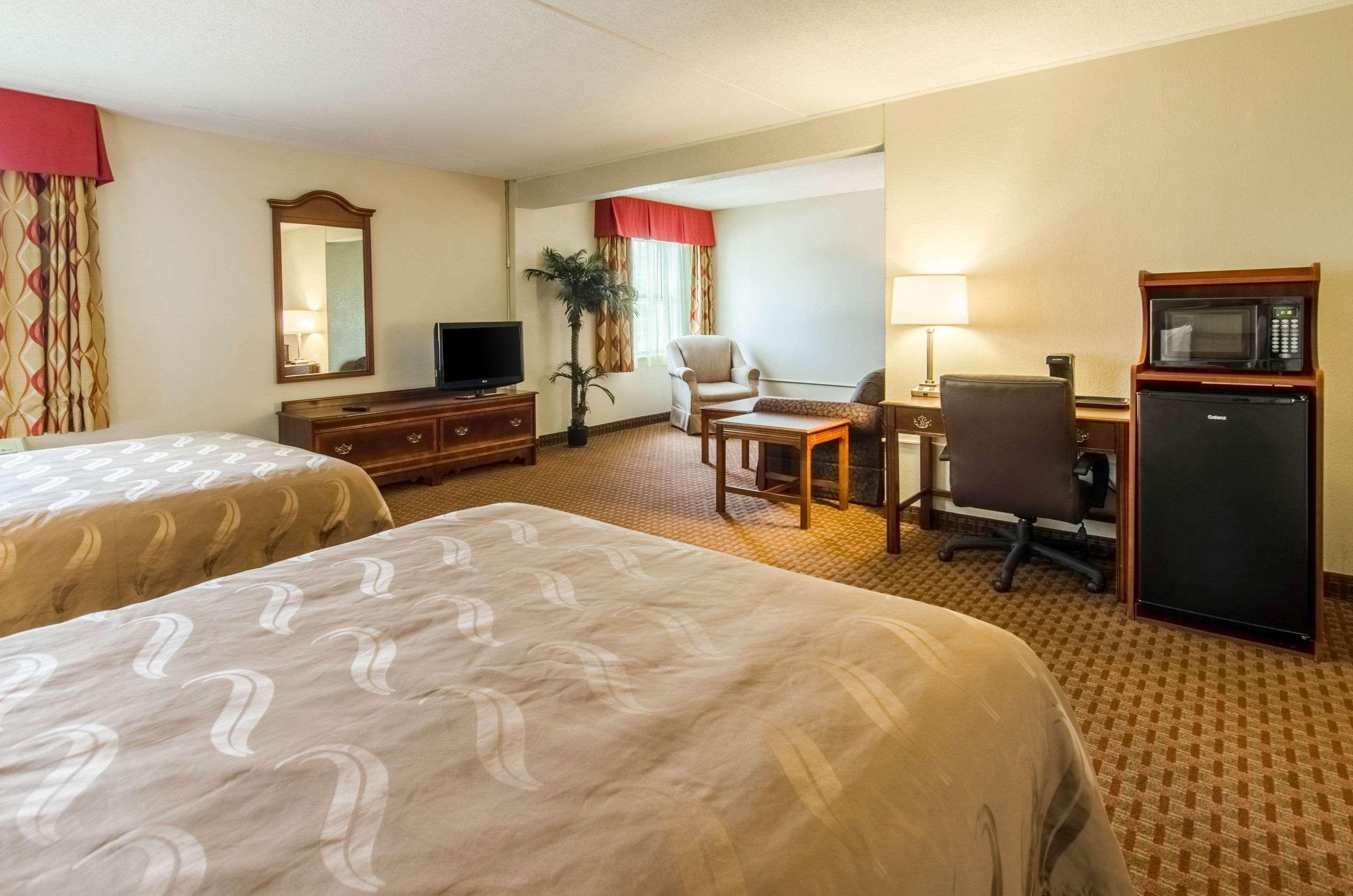 Quality Inn & Suites Lexington Near I-64 And I-81 Timber Ridge Exteriér fotografie