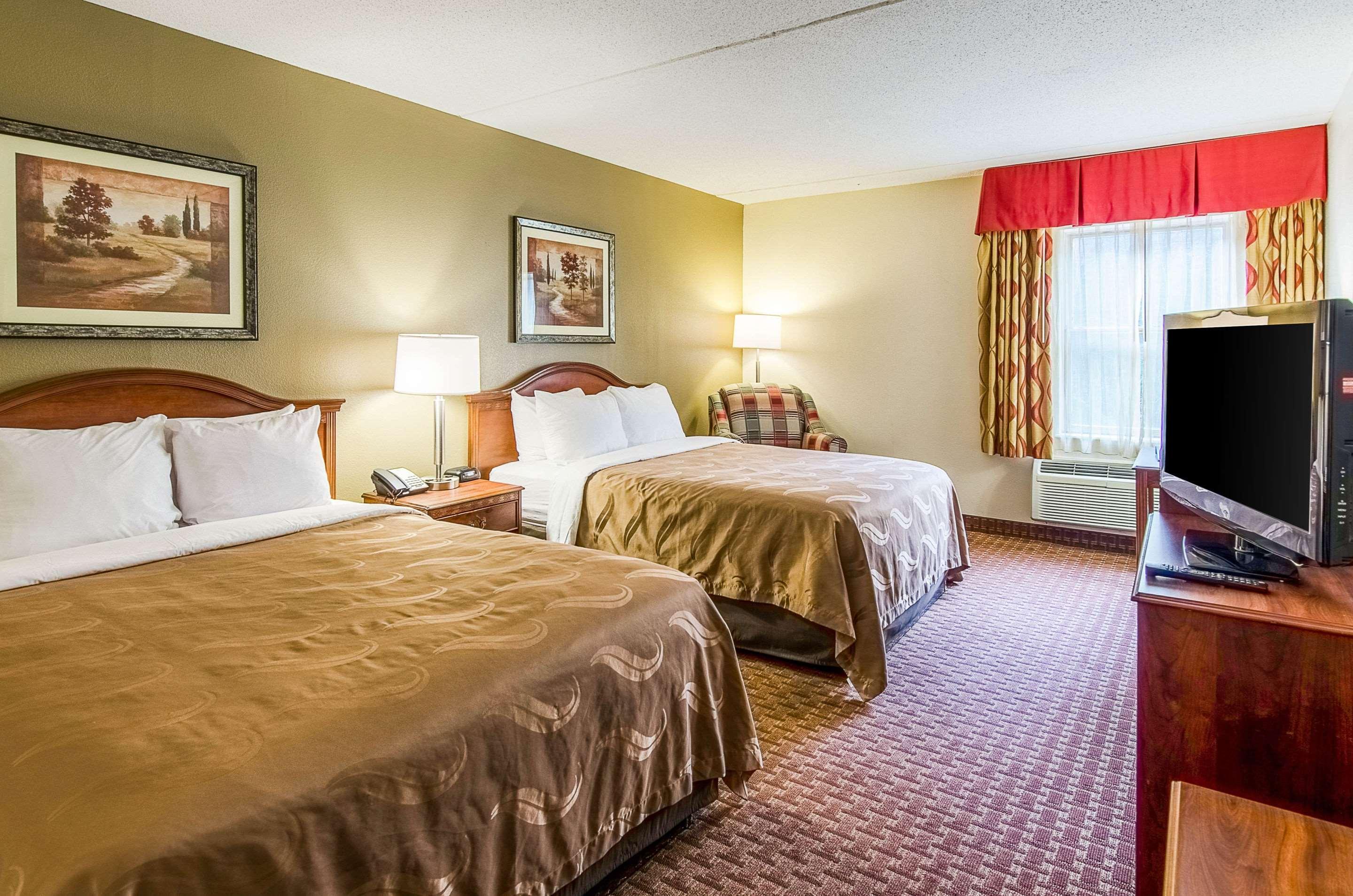 Quality Inn & Suites Lexington Near I-64 And I-81 Timber Ridge Exteriér fotografie