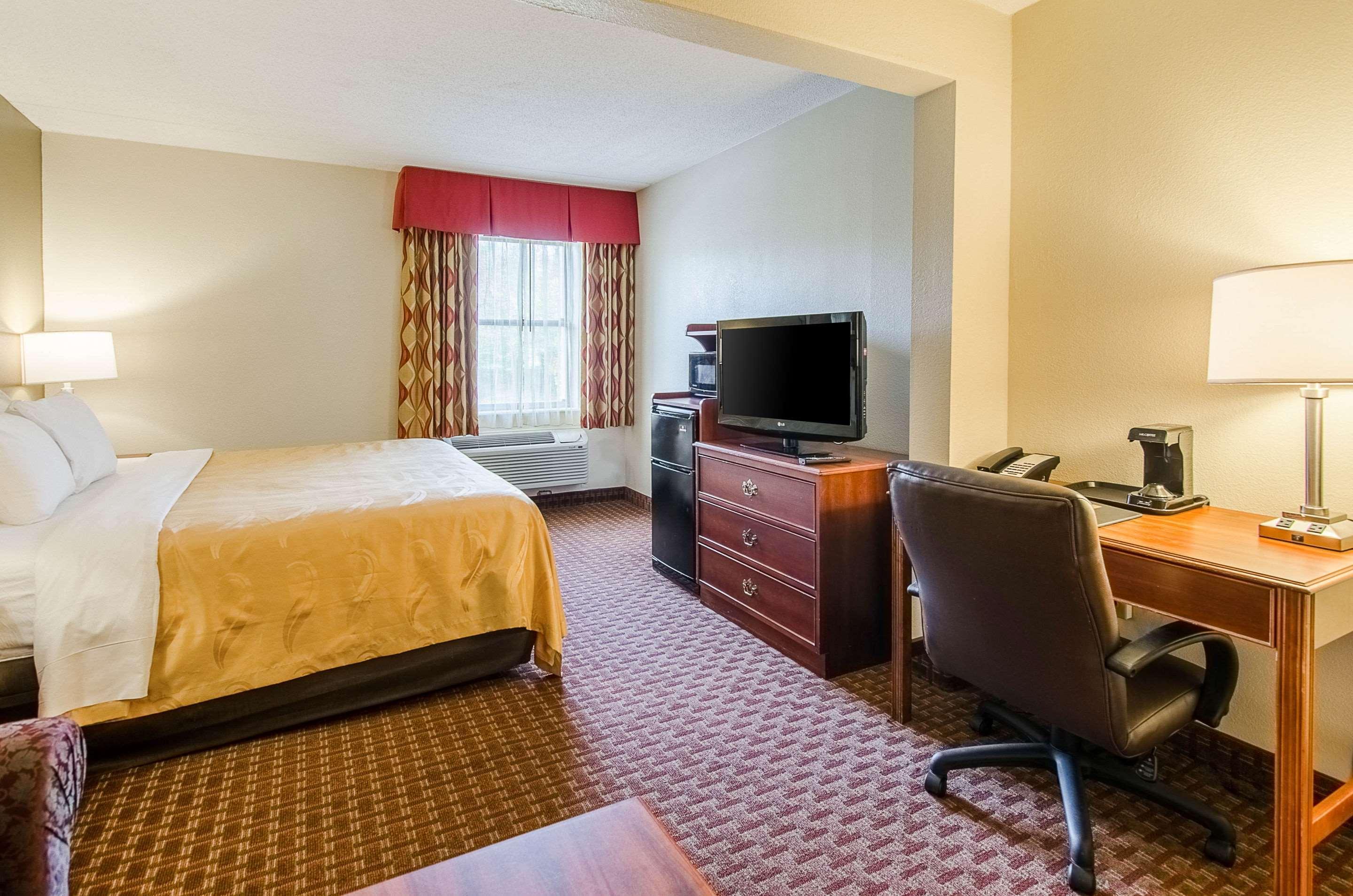 Quality Inn & Suites Lexington Near I-64 And I-81 Timber Ridge Exteriér fotografie