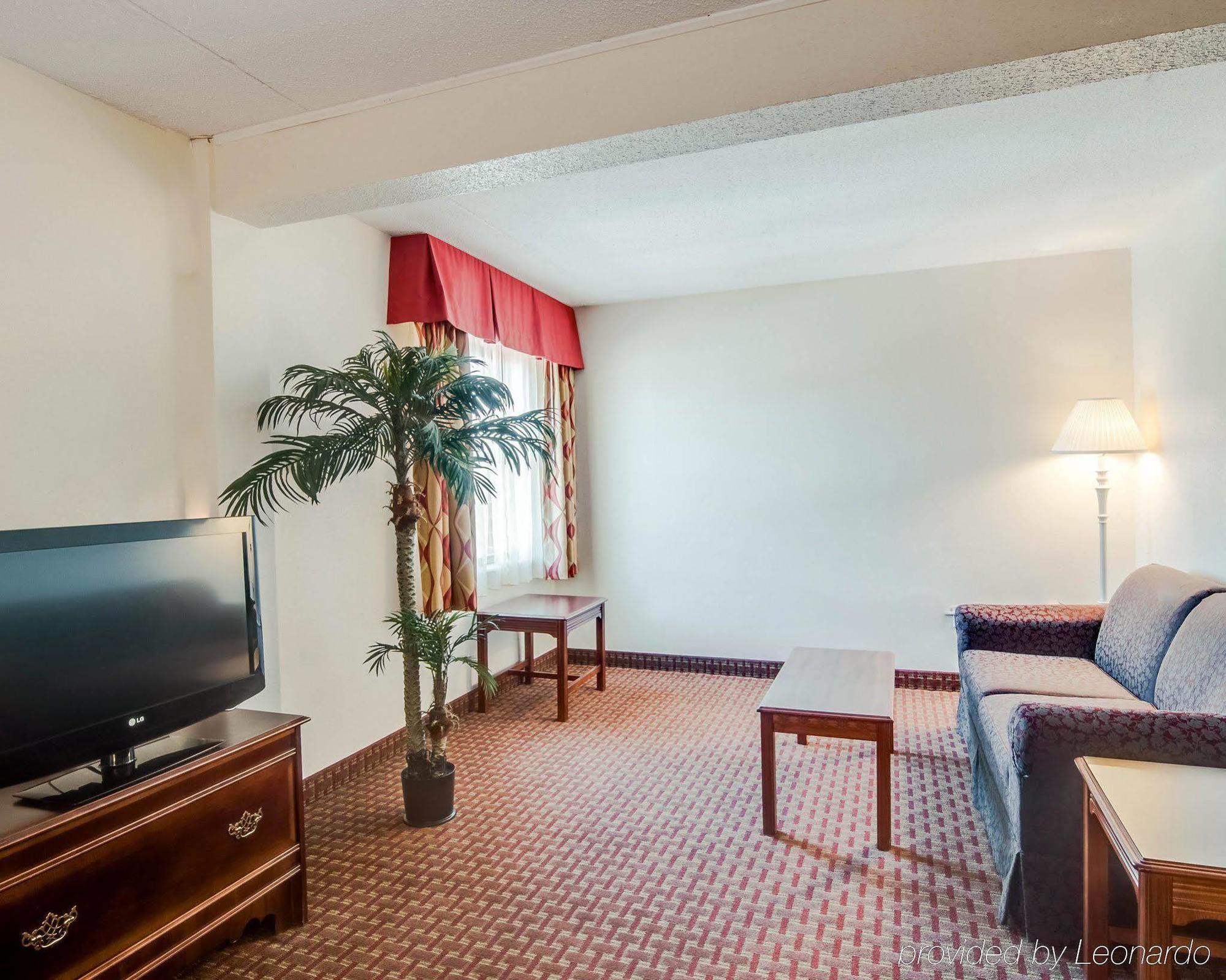 Quality Inn & Suites Lexington Near I-64 And I-81 Timber Ridge Exteriér fotografie