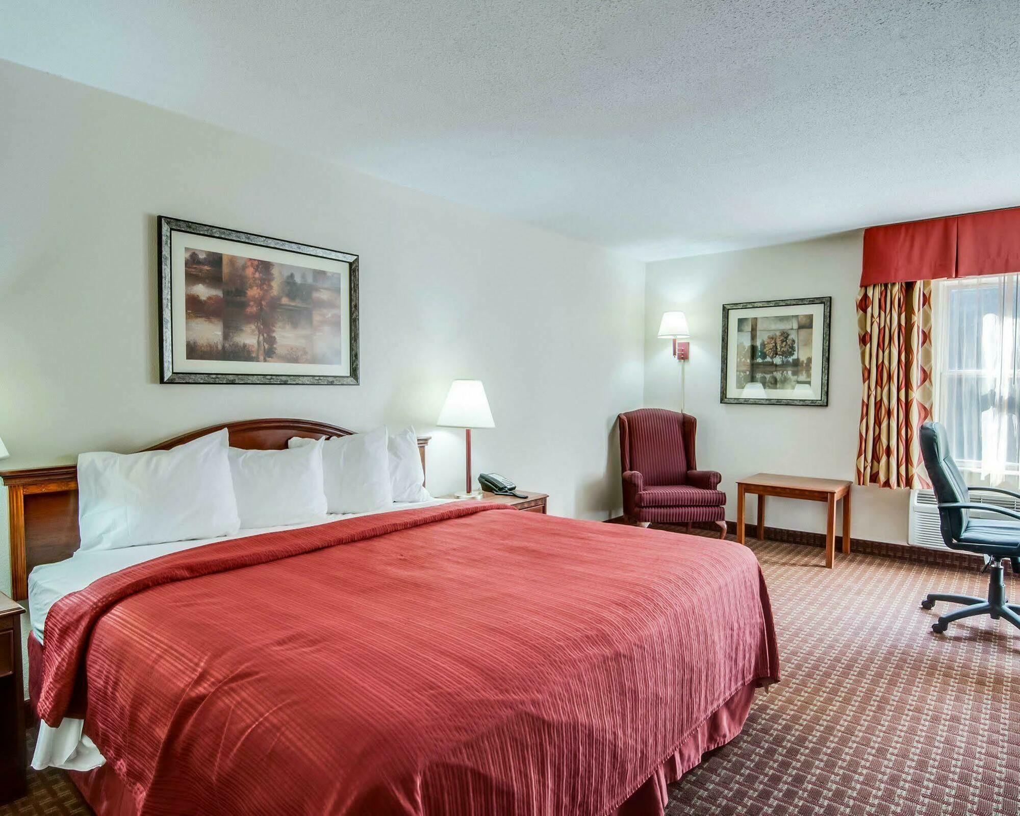 Quality Inn & Suites Lexington Near I-64 And I-81 Timber Ridge Exteriér fotografie