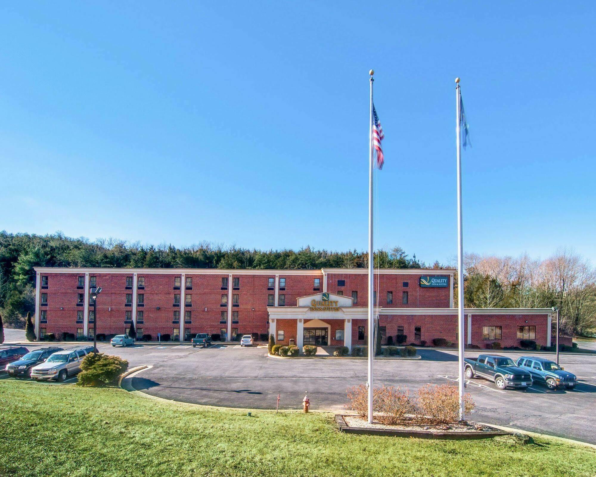 Quality Inn & Suites Lexington Near I-64 And I-81 Timber Ridge Exteriér fotografie